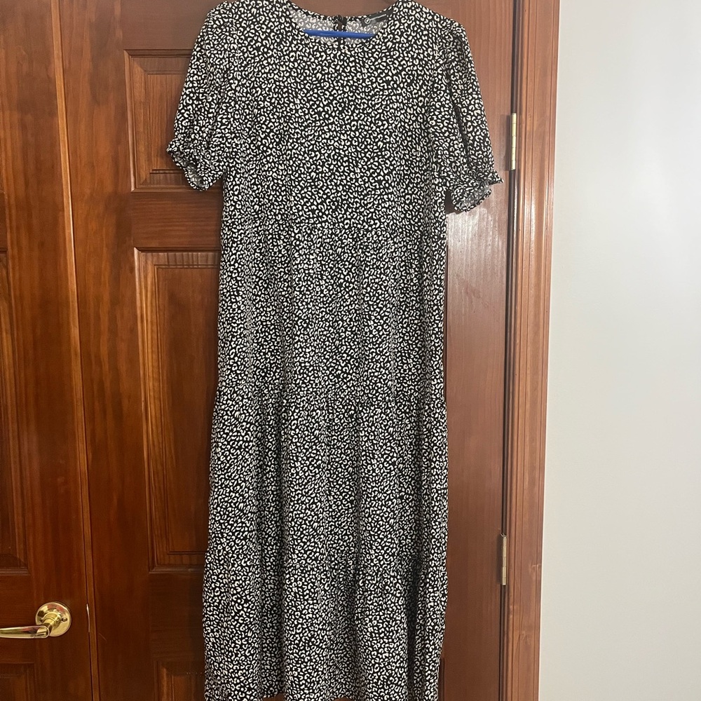 PrettyGarden Black and White Dress